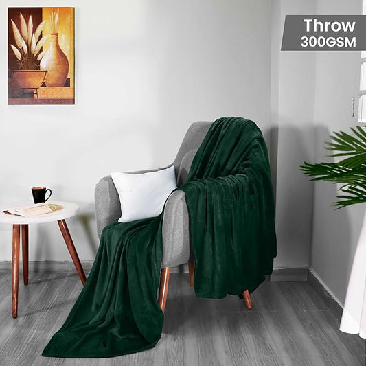 Utopia Bedding Fleece Blanket Throw Size Forest Green 300GSM Luxury Anti-Static Fuzzy Soft Microfiber Blanket for Couch, Sofa and Bed (60x50 Inch)