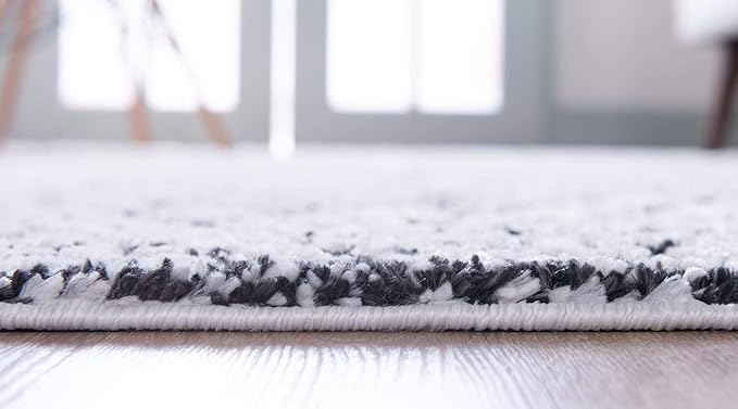 Rugs.com Morocco Collection Rug – 5' x 8' Ivory High-Pile Rug Perfect for Living Rooms, Large Dining Rooms, Open Floorplans