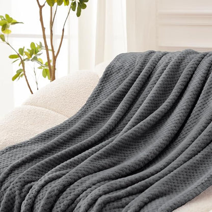Exclusivo Mezcla Fleece Throw Blanket Extra Large, Super Soft and Warm Blankets for Couch, Sofa and Bed Waffle Textured, Cozy, Fuzzy and Lightweight (Dark Grey, 50x70 Inches)