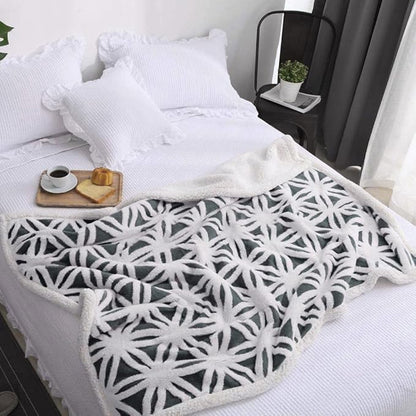LOMAO Sherpa Fleece Blanket Fuzzy Soft Throw Blanket Dual Sided Blanket for Couch Sofa Bed (Dark Grey, 90''x110'')