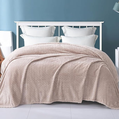 Exclusivo Mezcla Fleece Queen Size Blanket for Bed, 90x90 Inches Soft Cozy Jacquard Flannel Blankets, Lightweight Fuzzy Plush Warm for Winter, Camel