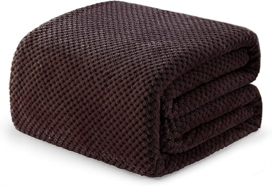 Exclusivo Mezcla Fleece Bed Blanket Twin Size, Super Soft and Warm Blankets for Couch, Sofa and Bed Waffle Textured, Cozy, Fuzzy and Lightweight (Coffee, 90x66 Inches)