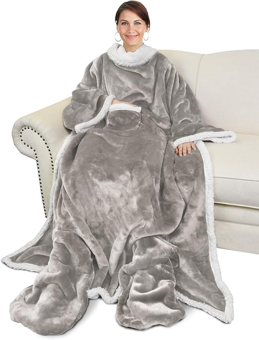 Catalonia Sherpa Wearable Blanket with Sleeves & Foot Pockets for Adult Women Men, Comfy Snuggle Wrap Sleeved Throw Blanket Robe, Gift Idea, Camel