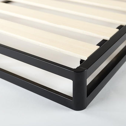 ZINUS Metal Box Spring with Wood Slats, 4 Inch Mattress Foundation, Sturdy Steel Structure, Easy Assembly, Full