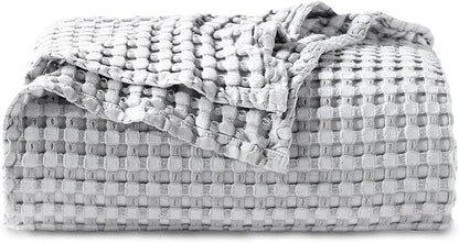 Bedsure Cooling Cotton Waffle King Size Blanket - Lightweight Breathable Summer Blanket of Rayon Derived from Bamboo for Hot Sleepers, Luxury Throws for Bed, Couch and Sofa, Grey, 104x90 Inches