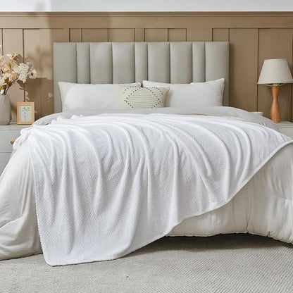 NEWCOSPLAY Super Soft Throw Blanket White Premium Silky Flannel Fleece Leaves Pattern Lightweight Bed Blanket All Season Use (White, Throw(50"x60"))