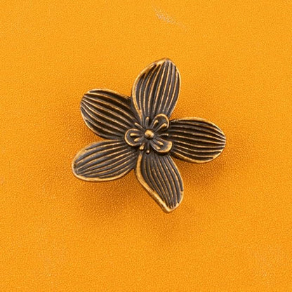 Flower Cabinet Knobs, Antique Brass, 8 Pack, Zinc Alloy Decorative Hardware for Decorative Handles for Furniture, Vanity, Kitchen,Closet, Bathroom – Unique Antique Pull