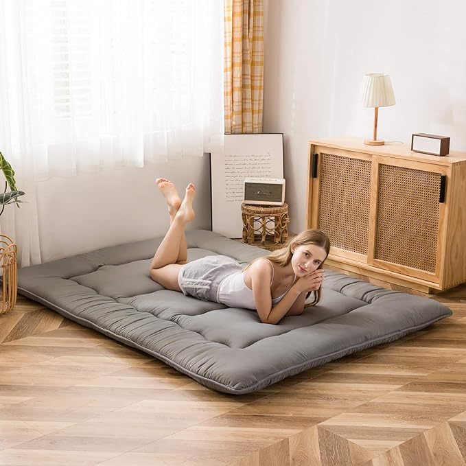 MAXYOYO Japanese Floor Mattress Futon Mattress, Thicken Tatami Mat Sleeping Pad Foldable Roll Up Mat for Boys Girls Dormitory Kids Floor Bed, Charcoal Grey, Twin