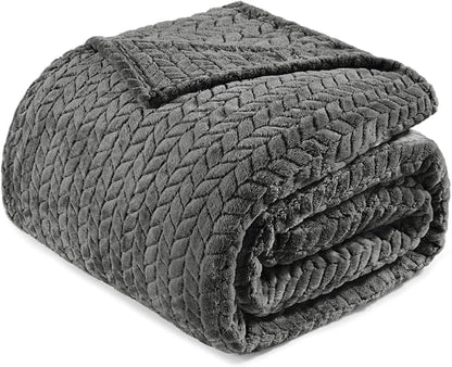 Exclusivo Mezcla Fleece King Size Blanket for Bed, 90x104 Inches Soft Cozy Jacquard Flannel Blankets, Lightweight Fuzzy Plush Warm for Winter, Dark Grey