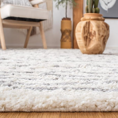 SAFAVIEH Arizona Shag Collection Area Rug - 9' x 12', Ivory & Grey, Moroccan Design, Non-Shedding & Easy Care, 1.6-inch Thick Ideal for High Traffic Areas in Living Room, Bedroom (ASG741F)