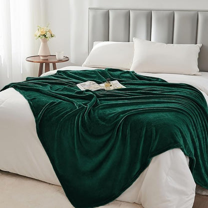 BEDELITE Fleece Blankets Queen Size Forest Green Throw Blankets for Bed, Luxury Plush Cozy Fuzzy Blanket 90x90 inches, Super Soft Warm Lightweight Throw Blanket All Seasons Suitable