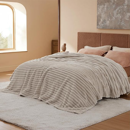 Bedsure GentleSoft Blankets Queen Size for Bed - Cozy Soft Blankets for Women, Cute Large Fleece Throws for Girls, Linen, 90x90 Inches