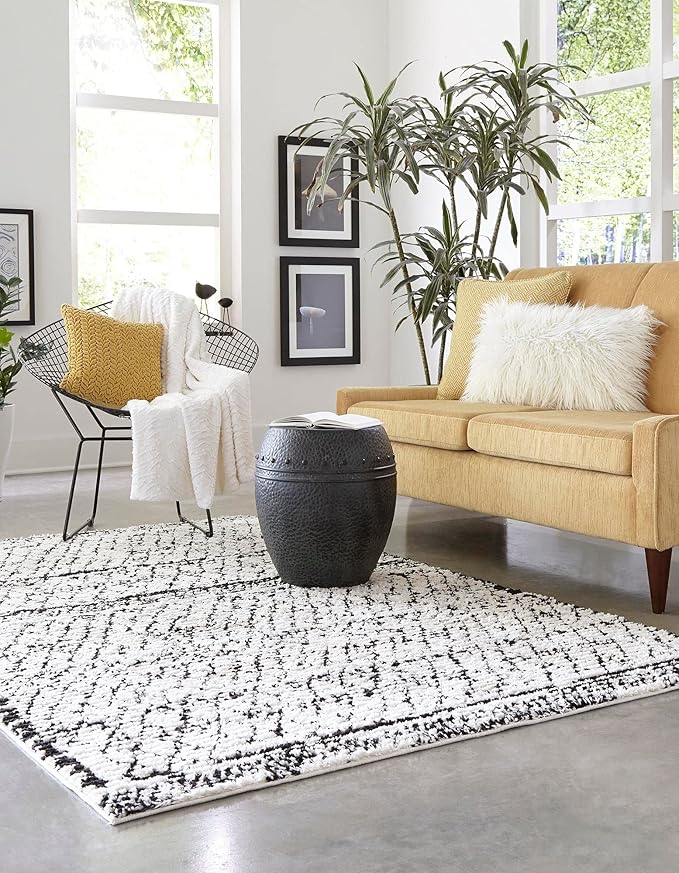 Rugs.com Morocco Collection Rug – 5' x 8' Ivory High-Pile Rug Perfect for Living Rooms, Large Dining Rooms, Open Floorplans