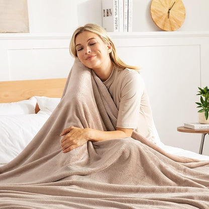 Exclusivo Mezcla Fleece Blanket King Size for Bed, Super Soft and Warm, All Season Use, Cozy, Plush, Lightweight, 90x104 Inches, Camel
