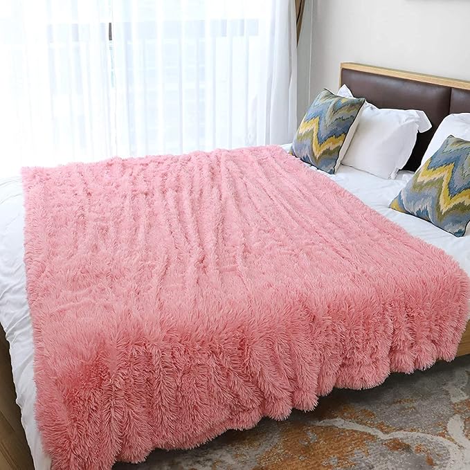 Tuddrom Decorative Extra Soft Faux Fur Blanket Twin Size 70" x 78",Solid Reversible Fuzzy Fluffy Cozy Plush Fleece Comfy Microfiber Fur Blanket for Couch Sofa Bed,Pink