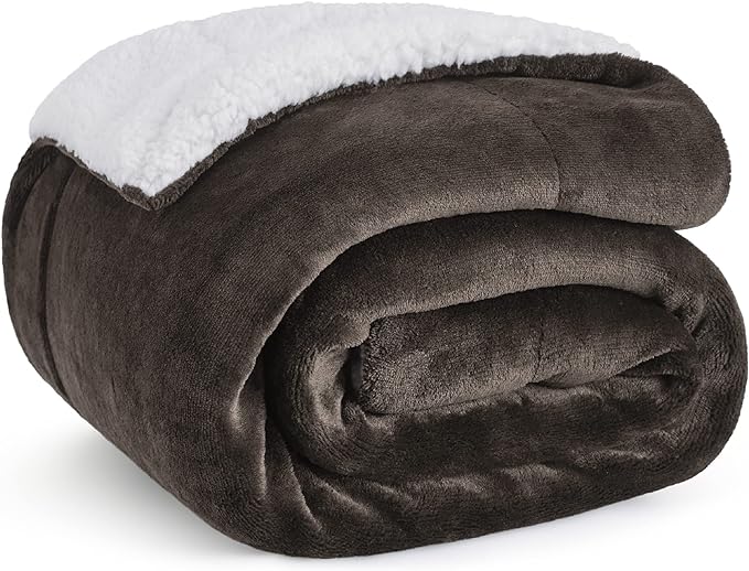Bedsure GentleSoft Sherpa Fleece Throw Blanket for Couch - Thick and Warm Throw for Women and Men, Soft Fuzzy Plush Blanket for Winter, Brown, 50x60 Inches