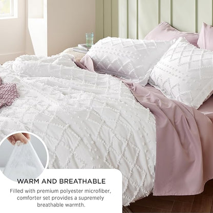 Bedsure Queen Comforter Set - Olive Green Comforter, Boho Tufted Shabby Chic Bedding for Kids, 3 Pieces Vintage Farmhouse Bed Set for All Seasons, Fluffy Soft Bedding with 2 Pillow Shams