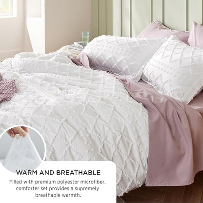 Bedsure Oversized Queen Comforter Set - Ivory Comforter, Boho Tufted Shabby Chic Bedding, 3 Pieces Vintage Farmhouse Bed Set for All Seasons, Fluffy Soft Bedding with 2 Pillow Shams