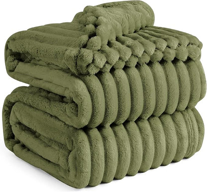 Bedsure GentleSoft Cypress California King Size Blanket for Couch - Cozy Soft Blankets for Women, Cute Small Fleece Throws for Girls, Birthday Gifts for Women, 102x96 Inches