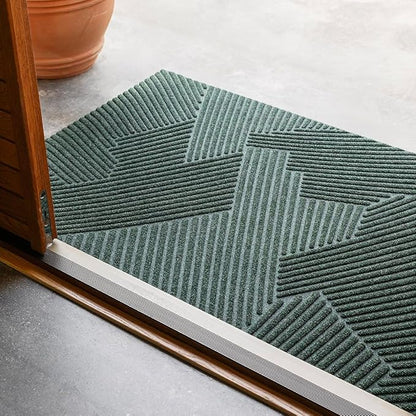 Strå Front Door mat, Indoor Outdoor Rug Waterproof, Scandinavian Home Decor, Fall Doormat, 2x3 Washable Rug - Green