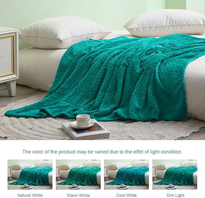 Exclusivo Mezcla Fleece Twin Size Blanket for Bed, 90x66 Inches Soft Cozy Jacquard Flannel Blankets, Lightweight Fuzzy Plush Warm for Winter, Teal