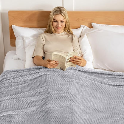 Exclusivo Mezcla Fleece Bed Blanket Queen Size, Super Soft and Warm Blankets for Couch, Sofa and Bed Waffle Textured, Cozy, Fuzzy and Lightweight (Light Grey, 90x90 Inches)