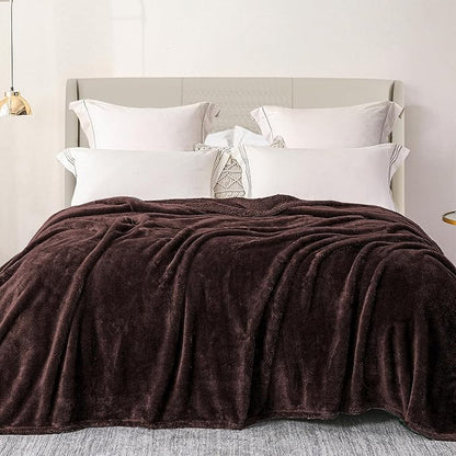 Exclusivo Mezcla Plush Fuzzy Fleece Bed Blanket King Size, Super Soft, Fluffy and Warm Blankets, Suitable for All Seasons (Coffee, 90x104 Inches)