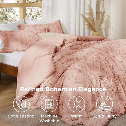 Bedsure Tufted Boho Comforter Set Queen Size - Pink Boho Bed Set, GentleSoft™ 3 Pieces Farmhouse Shabby Chic Embroidery Bedding, Gifts for Woman, Soft Jacquard Queen Comforter for All Seasons