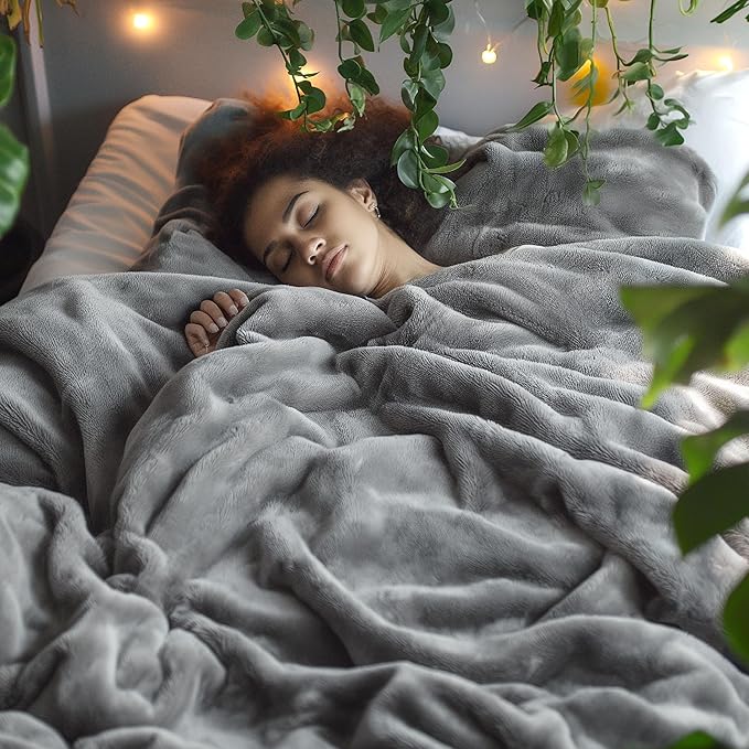 Bedsure GentleSoft Fleece Bed Blankets Queen Size Grey - Soft Lightweight Fuzzy Cozy Luxury Fall Blanket Microfiber, Room Home Decor Christmas Decorations Gifts for Women and Men, 90x90 inches