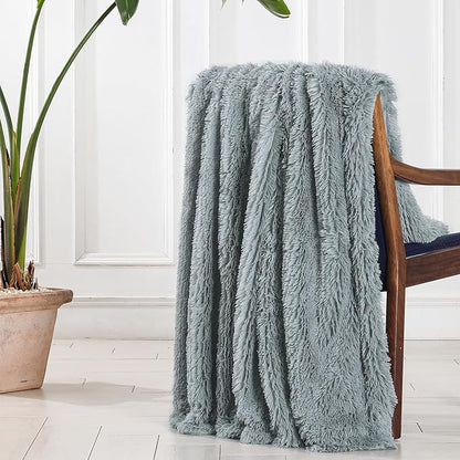 Tuddrom Decorative Extra Soft Faux Fur Blanket Twin Size 70"x78",Solid Reversible Fuzzy Fluffy Cozy Plush Fleece Comfy Microfiber Fur Blanket for Couch Sofa Bed,Gray Blue