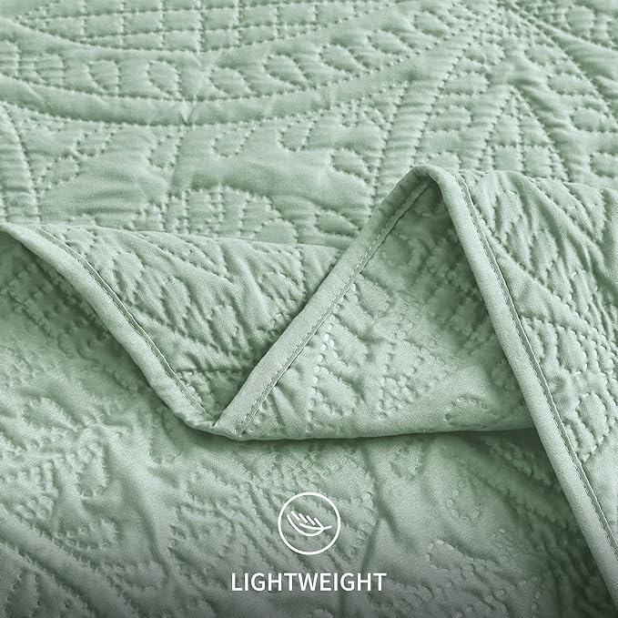 Love's cabin Twin Quilt Set Sage Bedspreads - Soft Bed Summer Lightweight Bedspread Comforter - Modern Style Coin Pattern Coverlet for All Season - 2 Pieces (1 Quilt, 1 Pillow Sham)