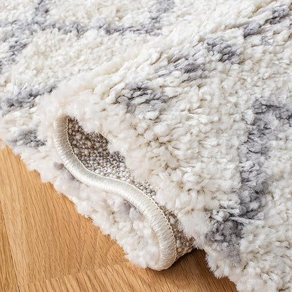 SAFAVIEH Arizona Shag Collection Runner Rug - 2'3" x 10', Ivory & Grey, Moroccan Design, Non-Shedding & Easy Care, 1.6-inch Thick Ideal for High Traffic Areas in Living Room, Bedroom (ASG741F)
