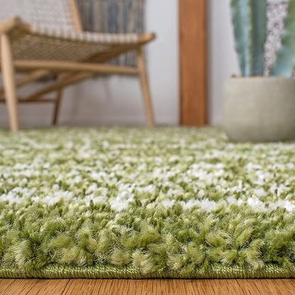 SAFAVIEH Arizona Shag Collection Accent Rug - 4' x 6', Green & Ivory, Moroccan Design, Non-Shedding & Easy Care, 1.6-inch Thick Ideal for High Traffic Areas in Entryway, Living Room, Bedroom (ASG741X)
