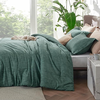 Bedsure California King Comforter Set - Emerald Green Soft Bedding for All Seasons, Cationic Dyed Bed Set, 3 Pieces, 1 California King Size Comforter (104"x96") and 2 Pillow Shams (20"x36"+2")