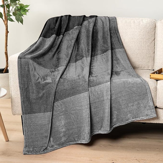 PAVILIA Black Ombre Fleece Throw Blanket for Couch, Soft Flannel Blanket for Sofa Bed Room, Plush Lightweight Dark Gray Black Gradient Blanket, Cozy Microfiber Decorative Gift Throw, 50x60