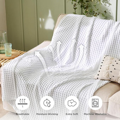 Bedsure Cooling Cotton Waffle Twin XL Blanket - Lightweight Breathable Blanket of Rayon Derived from Bamboo for Hot Sleepers, Luxury Throws for Bed, Couch and Sofa, White, 66x90 Inches