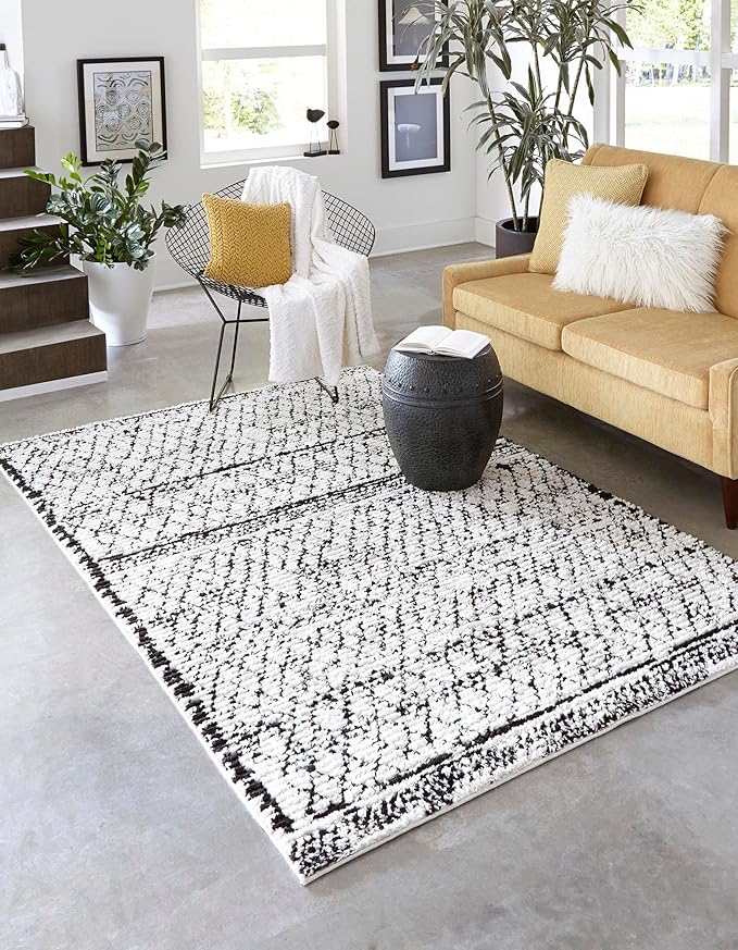 Rugs.com Morocco Collection Rug – 5' x 8' Ivory High-Pile Rug Perfect for Living Rooms, Large Dining Rooms, Open Floorplans