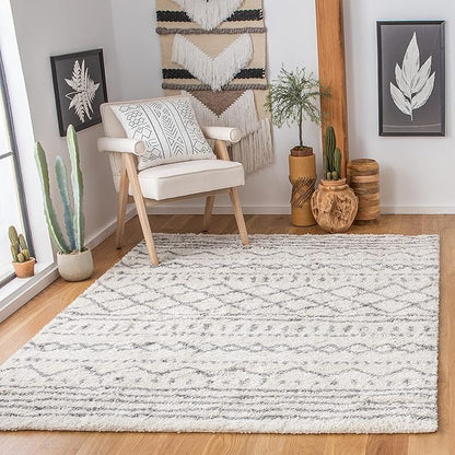 SAFAVIEH Arizona Shag Collection Accent Rug - 3'2" x 5', Ivory & Grey, Moroccan Design, Non-Shedding & Easy Care, 1.6-inch Thick Ideal for High Traffic Areas in Foyer, Living Room, Bedroom (ASG741F)