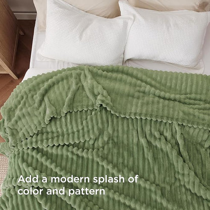 Bedsure GentleSoft Reseda Fleece King Blanket for Couch - Cozy Soft Blankets for Women, Cute Small Throws for Girls, 108x90 Inches