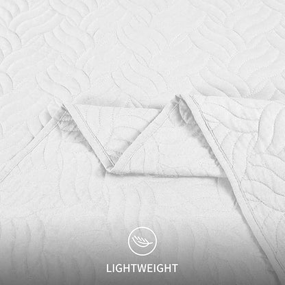 Love's cabin Twin Quilt Set White Bedspreads - Soft Bed Summer Lightweight Bedspread Comforter - Modern Style Wave Pattern Coverlet for All Season - 2 Pieces (1 Quilt, 1 Pillow Sham)