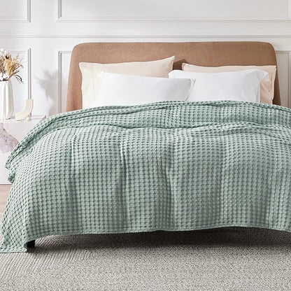 Bedsure Cooling Cotton Waffle Queen Size Blanket - Lightweight Breathable Summer Blanket of Rayon Derived from Bamboo for Hot Sleepers, Luxury Throws for Bed, Couch and Sofa, Mint Green, 90x90 Inches